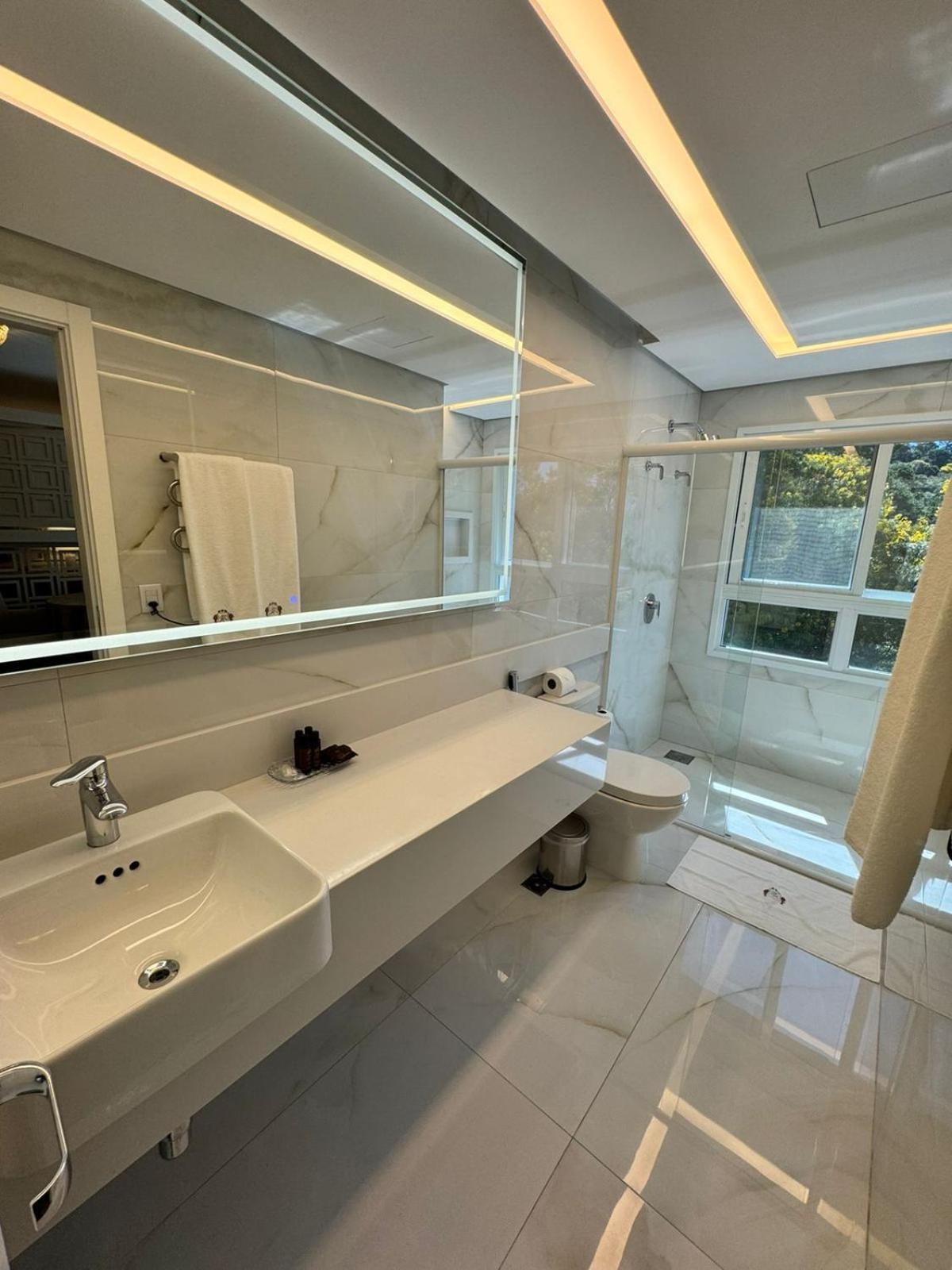 Hotel E Restaurante Giratorio Rf Vision - A Melhor Vista 360 De Γκραμάντο Εξωτερικό φωτογραφία