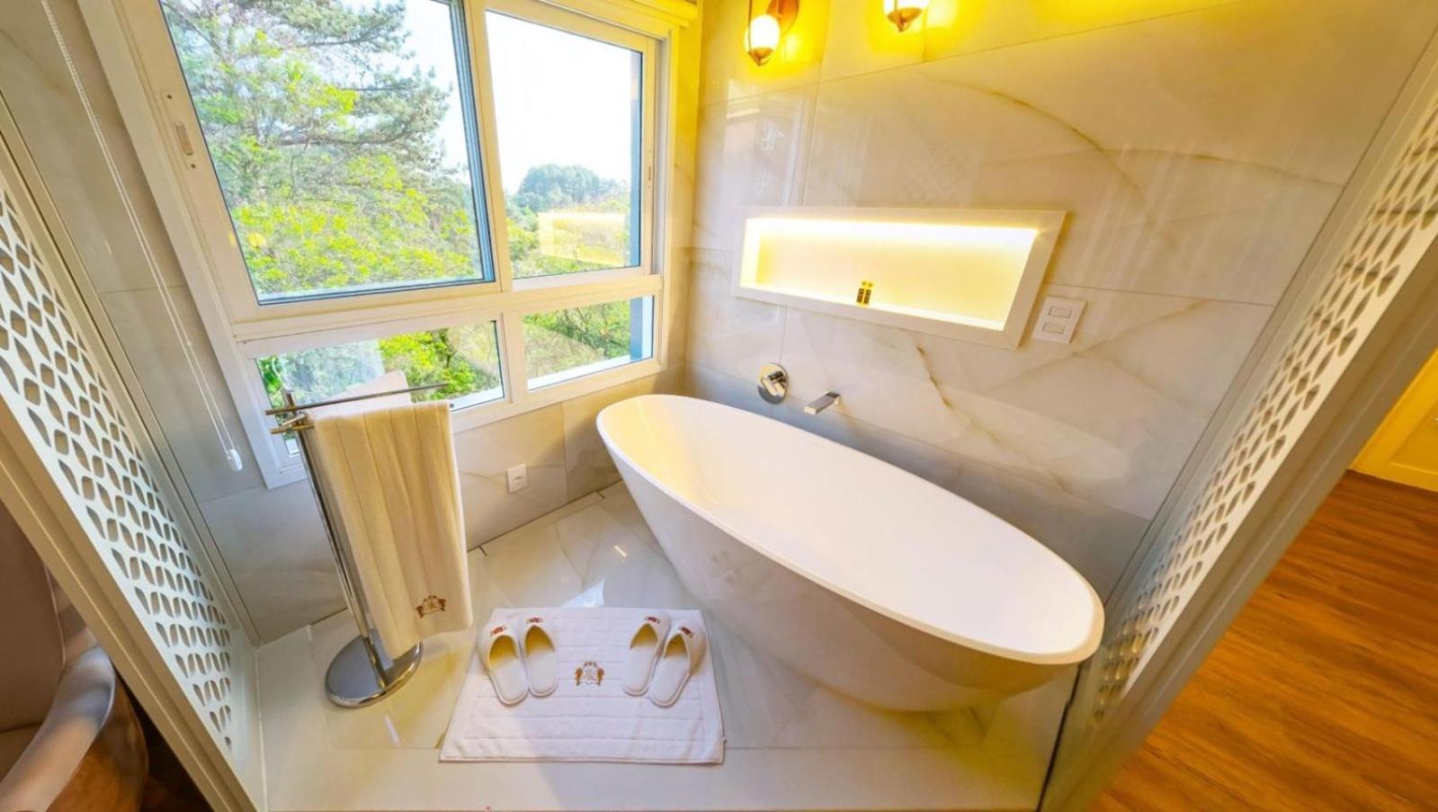 Hotel E Restaurante Giratorio Rf Vision - A Melhor Vista 360 De Γκραμάντο Εξωτερικό φωτογραφία